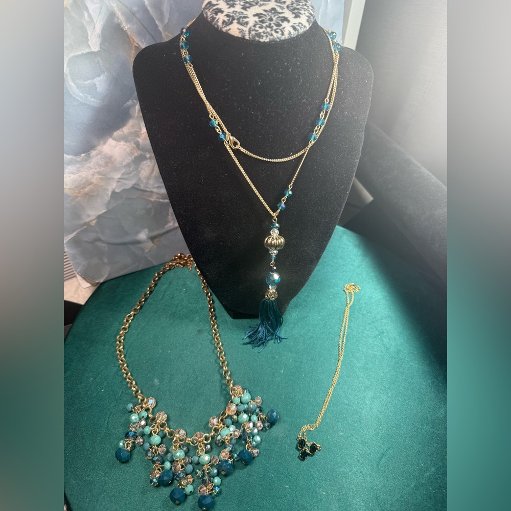 Elegant‎ Gold and Blue Beaded Necklace Set
